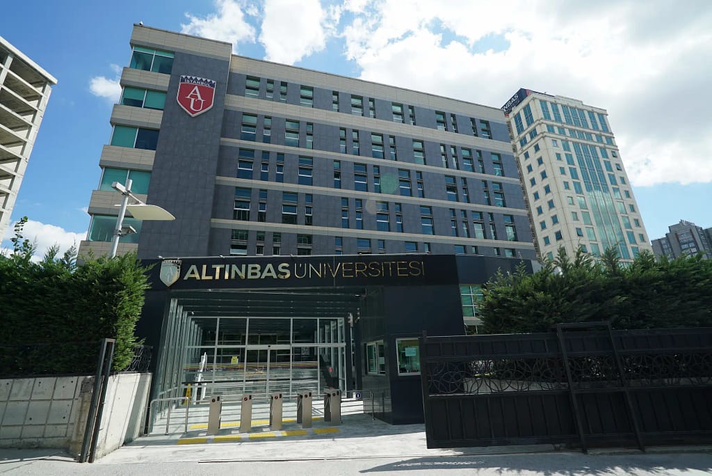 Altınbaş Üniversitesi