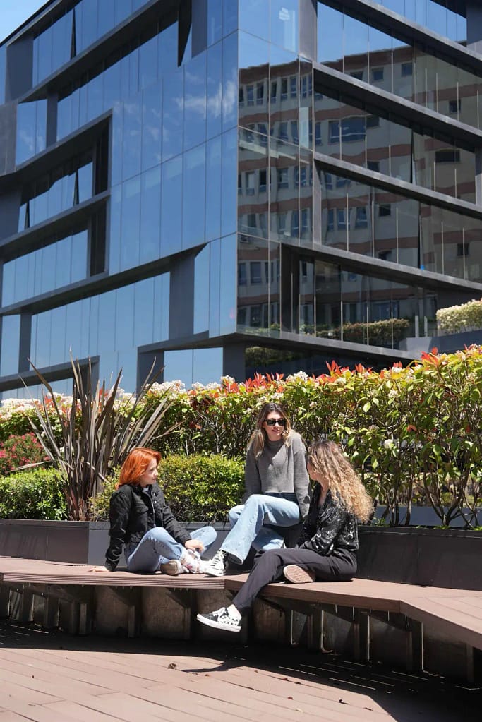İstanbul Sağlık ve Teknoloji Üniversitesi’nde Kampüs Hayatı